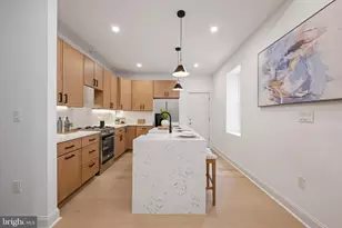 240 W Earlham Ter, Philadelphia, PA 19144 - Photo 14