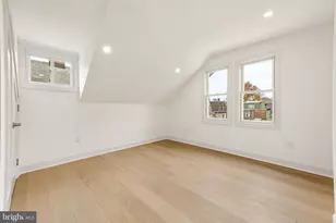 240 W Earlham Ter, Philadelphia, PA 19144 - Photo 24