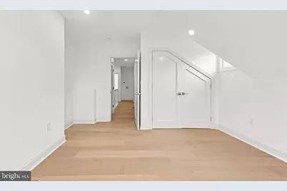 240 W Earlham Terrace, Philadelphia, PA 19144 - Photo 34