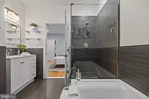 1908 Poplar St, Philadelphia, PA 19130 - Photo 20