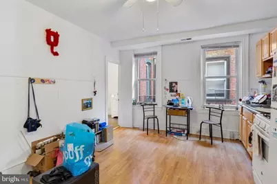 131 W Susquehanna Avenue #2F, Philadelphia, PA 19122 - Photo 2