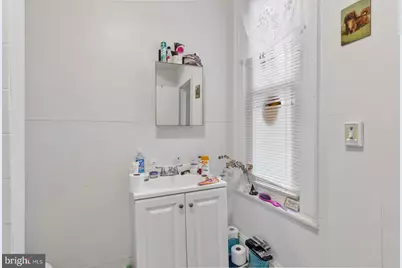 131 W Susquehanna Avenue #2F, Philadelphia, PA 19122 - Photo 6