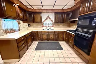 840 Welsh Rd, Philadelphia, PA 19115 - Photo 6