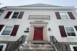 47 Highland Ave W, Philadelphia, PA 19118 - Photo 6
