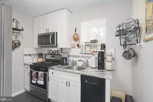 230 Hermitage St, Philadelphia, PA 19127 - Photo 30