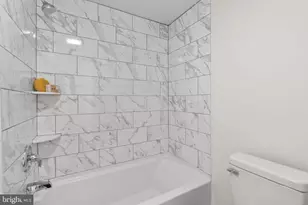400 S 22nd St, Philadelphia, PA 19146 - Photo 16
