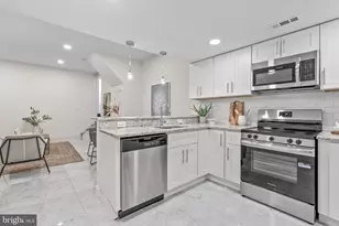 400 S 22nd St, Philadelphia, PA 19146 - Photo 12