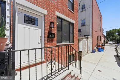 601 Watkins Street, Philadelphia, PA 19148 - Photo 2