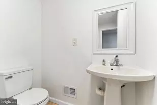 601 Watkins St, Philadelphia, PA 19148 - Photo 16