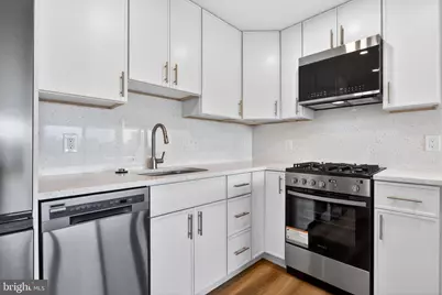 2401 Pennsylvania Avenue #10C52, Philadelphia, PA 19130 - Photo 16