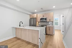 2709 Maya Ln, Philadelphia, PA 19131 - Photo 10
