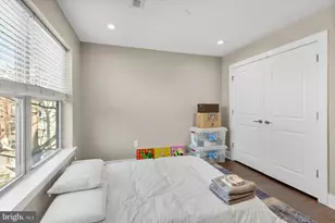 834 N 19th St, Philadelphia, PA 19130 - Photo 14