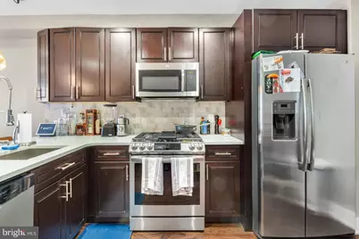 834 N 19th Street #3, Philadelphia, PA 19130 - Photo 4