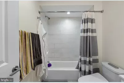 834 N 19th Street #3, Philadelphia, PA 19130 - Photo 26