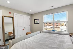 834 N 19th St, Philadelphia, PA 19130 - Photo 24