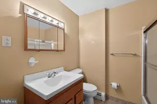 7508 Fowler St, Philadelphia, PA 19128 - Photo 20