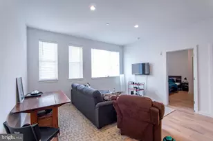 507 S 8th St, Philadelphia, PA 19147 - Photo 2