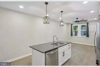 1933 E Albert Street, Philadelphia, PA 19125 - Photo 8