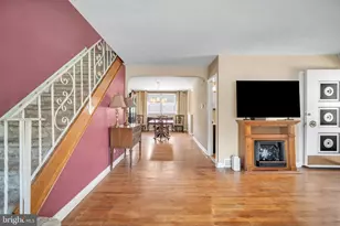 2414 Vista St, Philadelphia, PA 19152 - Photo 8