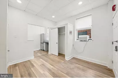 135 S 10th Street, Philadelphia, PA 19107 - Photo 4