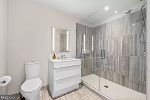 301 S Broad St, Philadelphia, PA 19107 - Photo 30