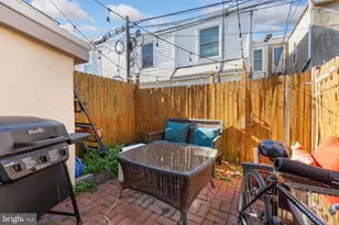 824 N Judson St, Philadelphia, PA 19130 - Photo 10