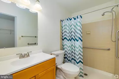 7040 Oxford Avenue #107, Philadelphia, PA 19111 - Photo 10