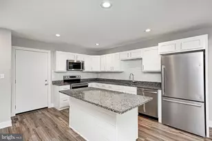 7040 Oxford Ave, Philadelphia, PA 19111 - Photo 2