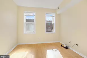 2476 Emerald St, Philadelphia, PA 19125 - Photo 16