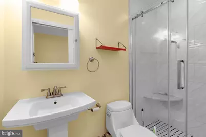 2476 Emerald Street, Philadelphia, PA 19125 - Photo 22