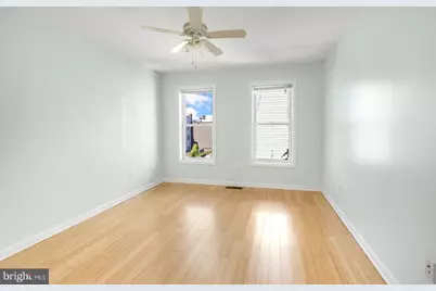 2476 Emerald Street, Philadelphia, PA 19125 - Photo 18