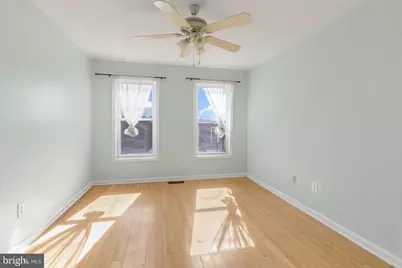 2476 Emerald Street, Philadelphia, PA 19125 - Photo 24
