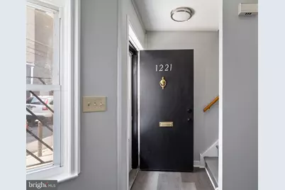 1221 Kater Street, Philadelphia, PA 19147 - Photo 2