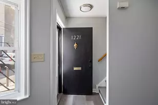 1221 Kater St, Philadelphia, PA 19147 - Photo 2