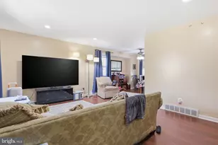 11615 Depue Ave, Philadelphia, PA 19116 - Photo 4