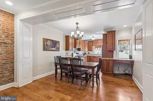 919 S 6th St, Philadelphia, PA 19147 - Photo 6