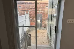 2333 S Bonsall St, Philadelphia, PA 19145 - Photo 14