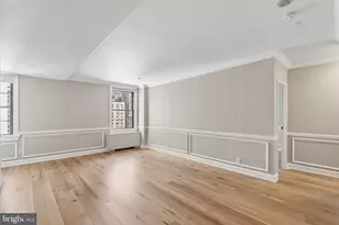 219 S 18th St, Philadelphia, PA 19103 - Photo 2