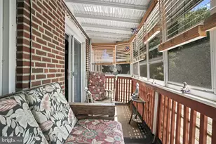 540 Parnell Pl, Philadelphia, PA 19144 - Photo 10