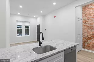 2819 W Oxford St, Philadelphia, PA 19121 - Photo 6