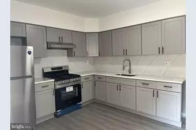 2118 N Percy Street, Philadelphia, PA 19122 - Photo 2