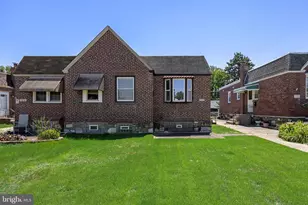 7929 Lister St, Philadelphia, PA 19152 - Photo 2
