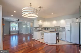 9223 Marsden St, Philadelphia, PA 19114 - Photo 6