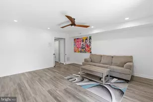 9223 Marsden St, Philadelphia, PA 19114 - Photo 32