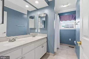 9223 Marsden St, Philadelphia, PA 19114 - Photo 18