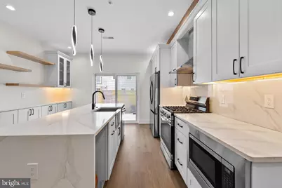 2324 Reed Street, Philadelphia, PA 19146 - Photo 6