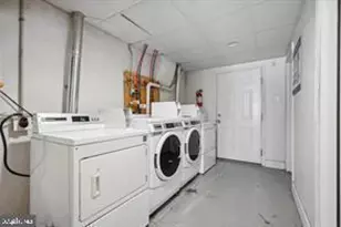 922 S 49th St, Philadelphia, PA 19143 - Photo 18