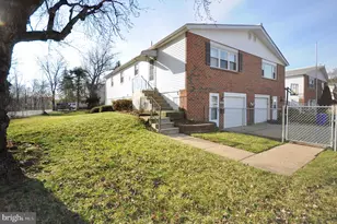 15155 Milford St, Philadelphia, PA 19116 - Photo 2