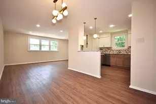 15155 Milford St, Philadelphia, PA 19116 - Photo 4