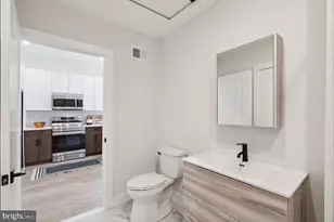 720 W Thompson St, Philadelphia, PA 19122 - Photo 10